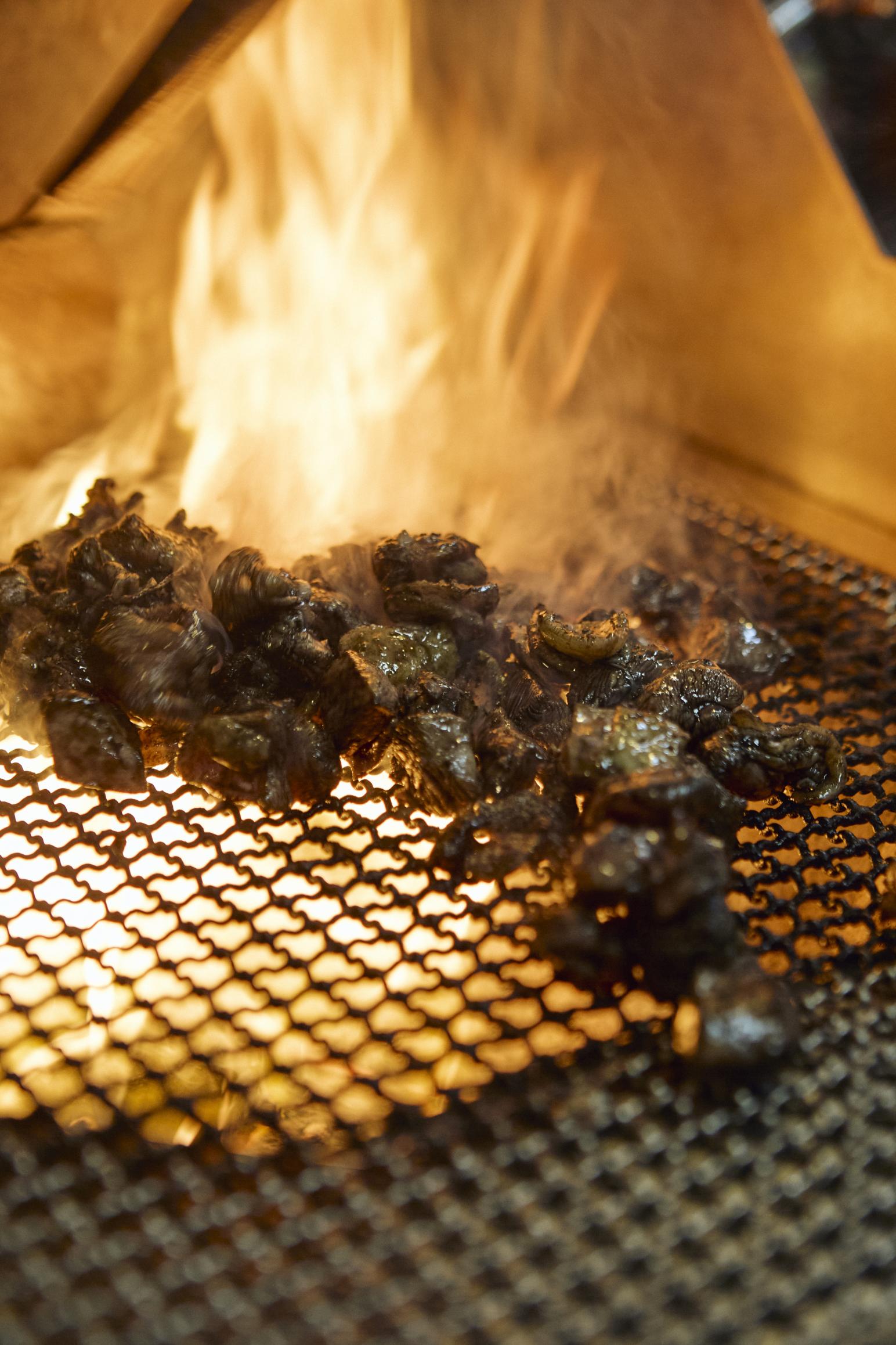 地鶏の炭火焼き-1