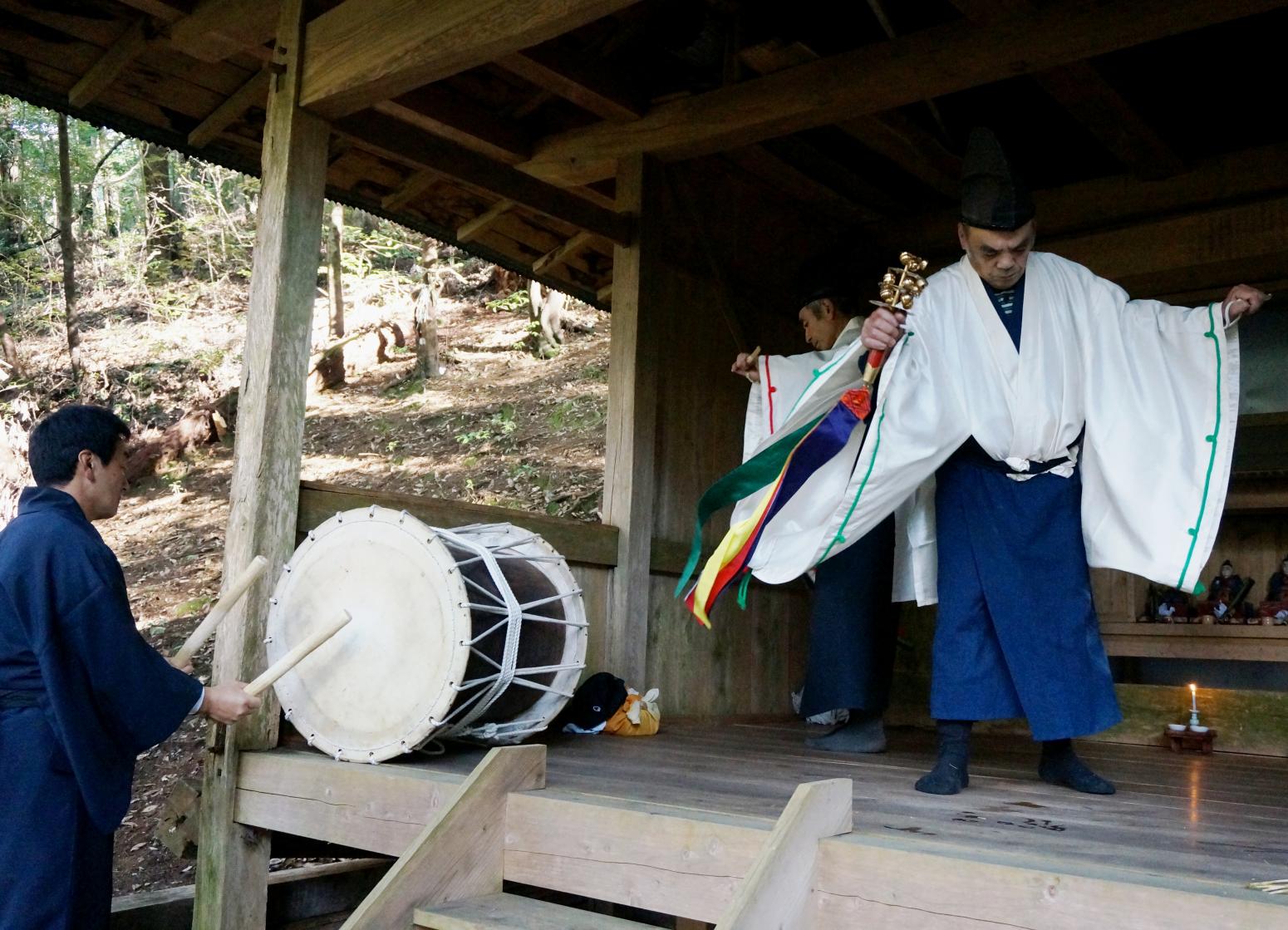 栗の尾神楽-1