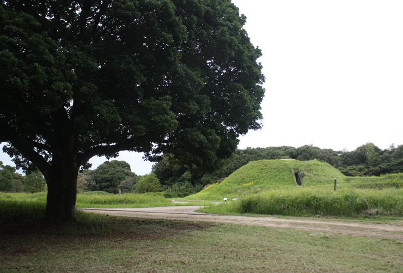 13号墳・遺構保存覆屋／西都原古墳群-0