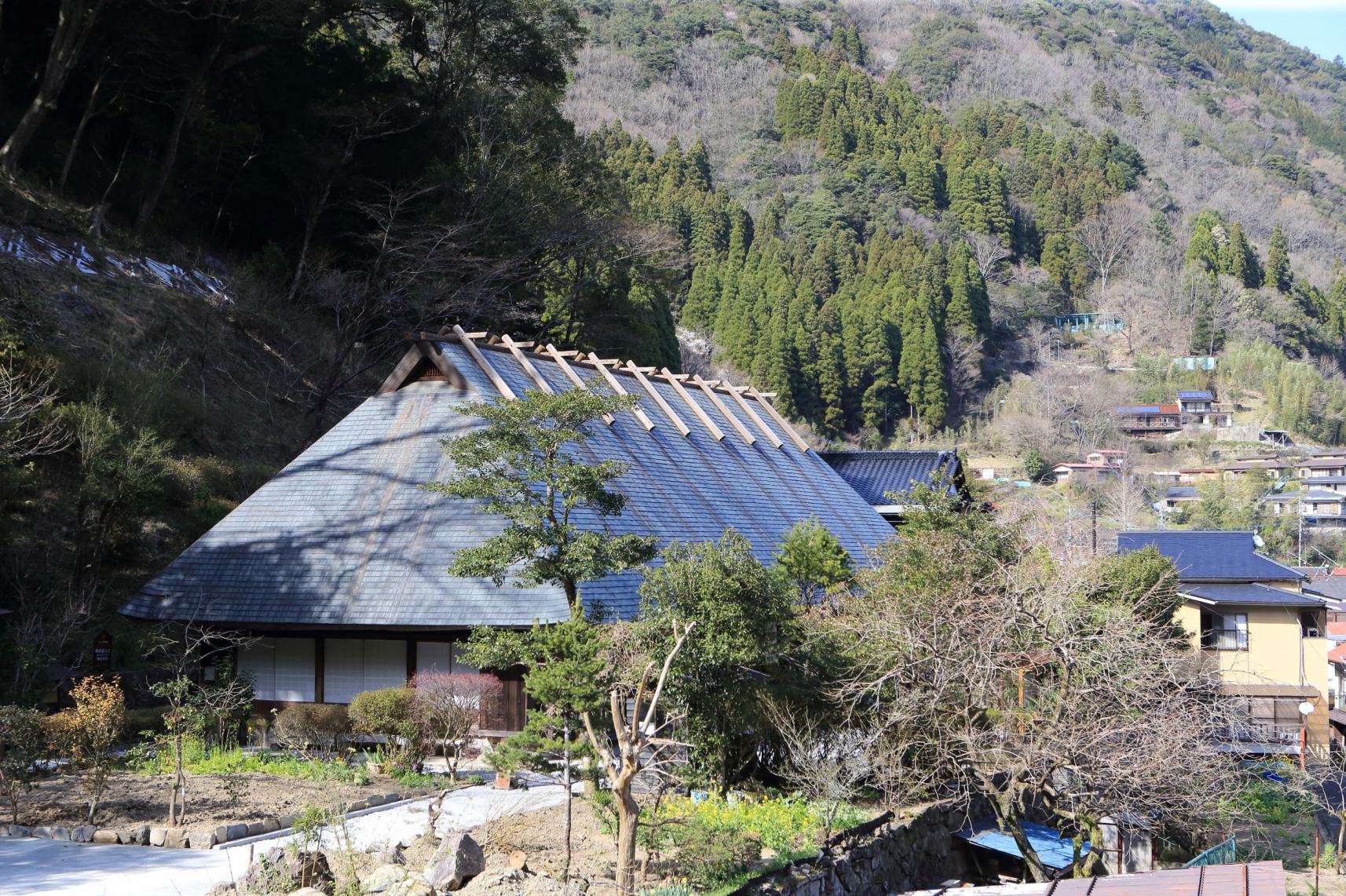 鶴富屋敷・椎葉厳島神社-0