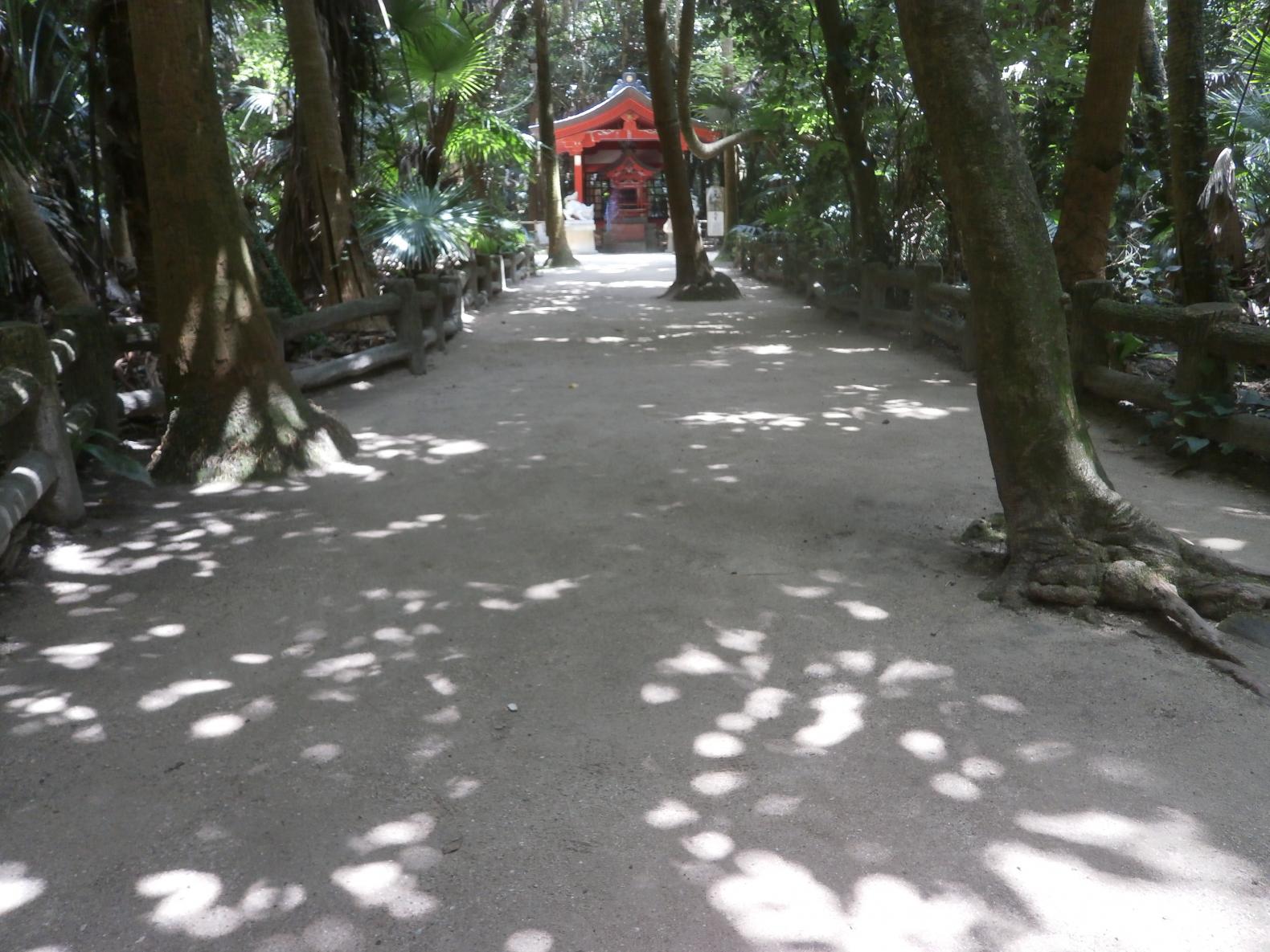 青島神社元宮通路-4