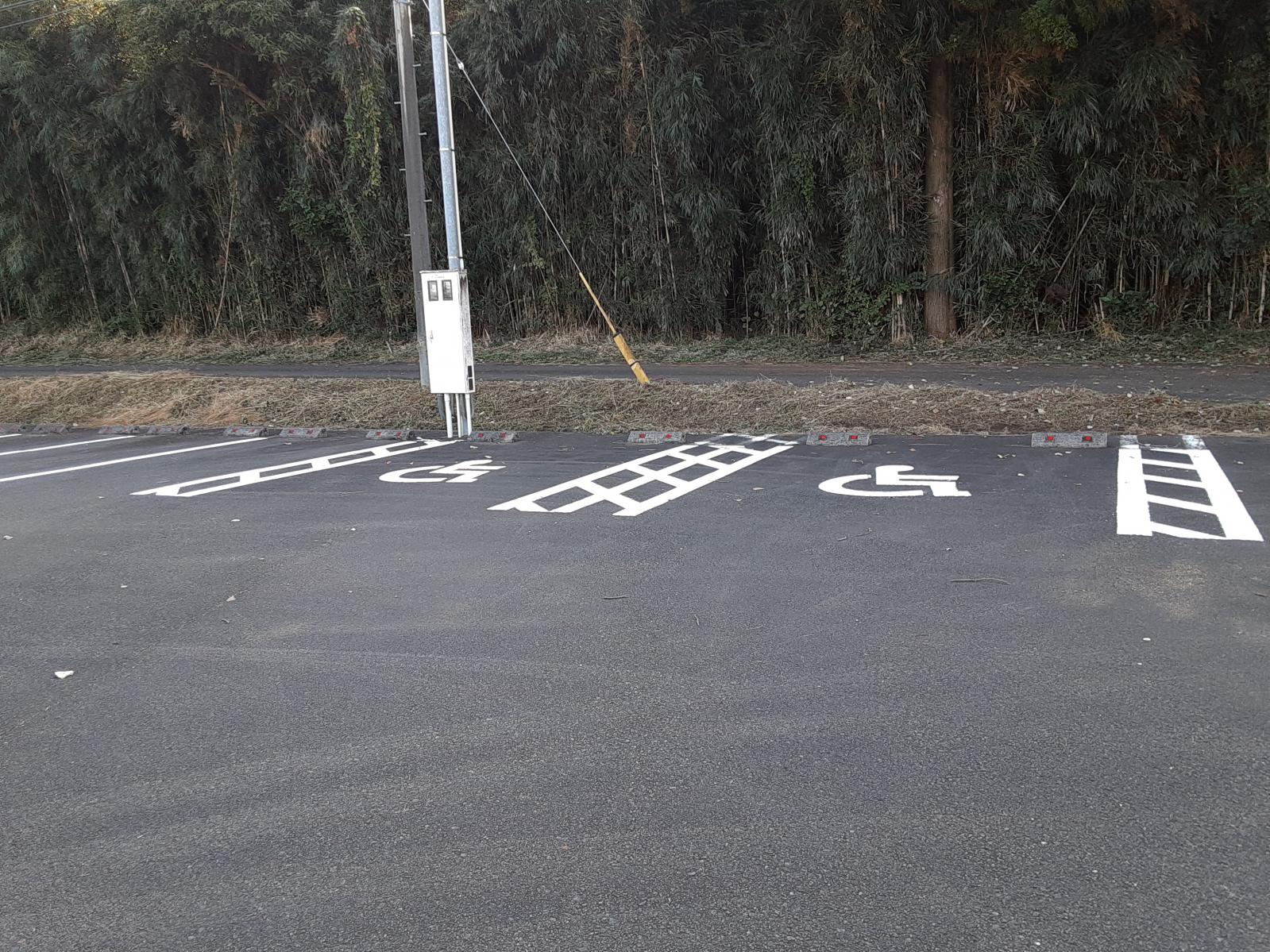 障がい者用駐車場-0