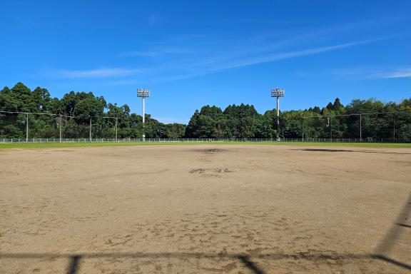 新富町日置運動広場-2