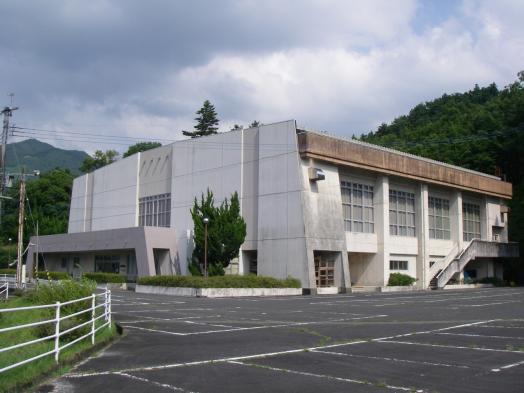 椎葉村総合運動公園（体育館）-2