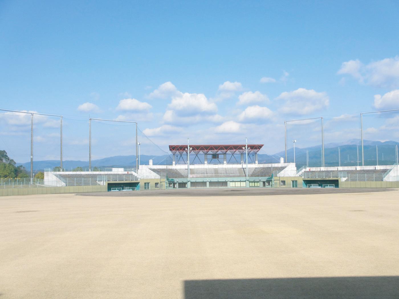 小林総合運動公園（野球場）-0