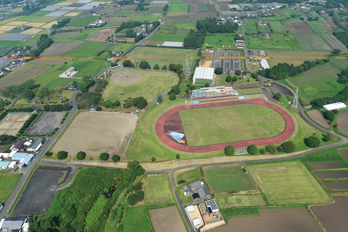 都農町藤見公園（陸上競技場）-1