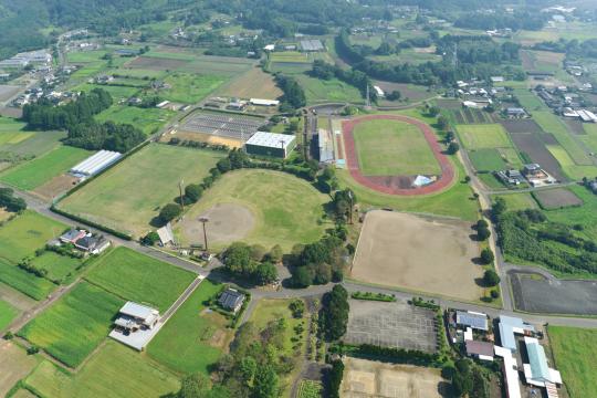 都農町藤見公園西側多目的広場（サッカー場）-1