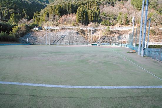 諸塚村総合運動公園（野球場）-1