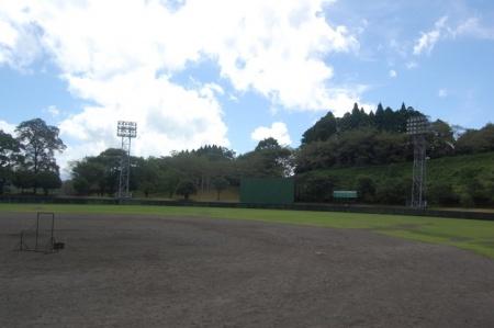 山田運動公園野球場-1